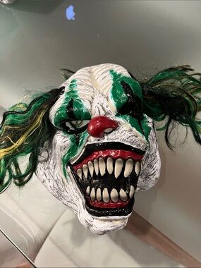 Scary Clown Halloween Mask
